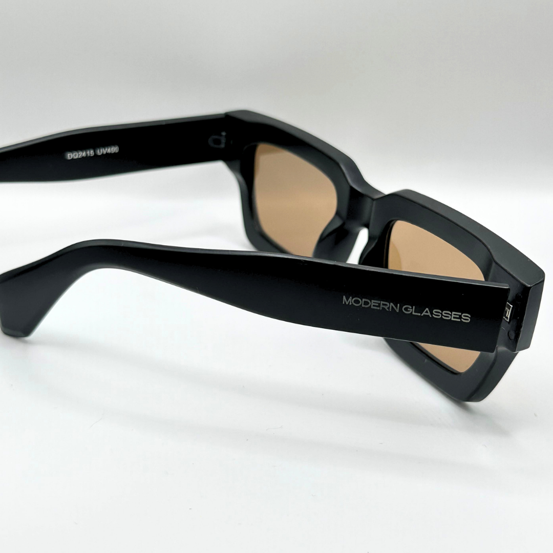 ONYX BLACK