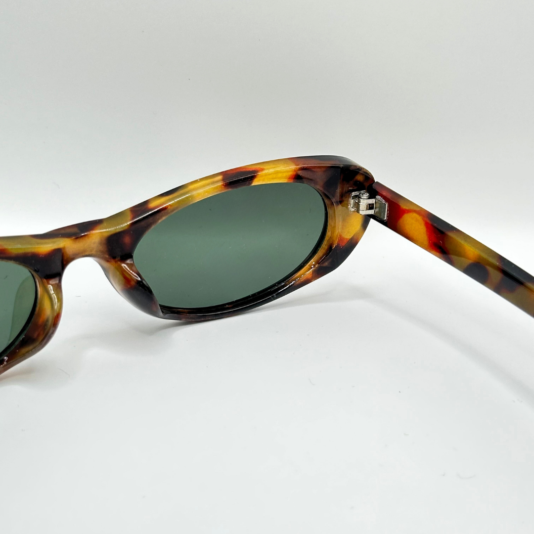 OLIVA GREEN
