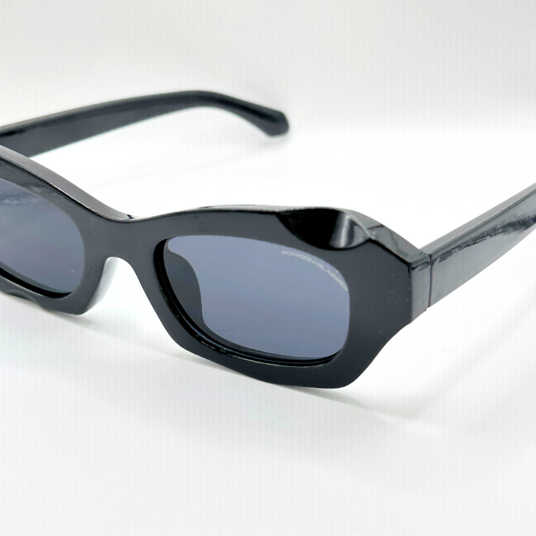 BELY - BLACK