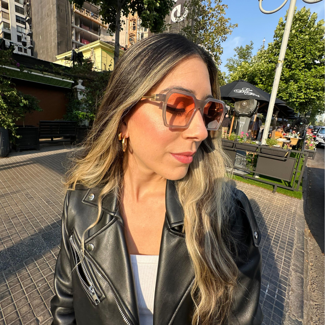 GLAM GREY