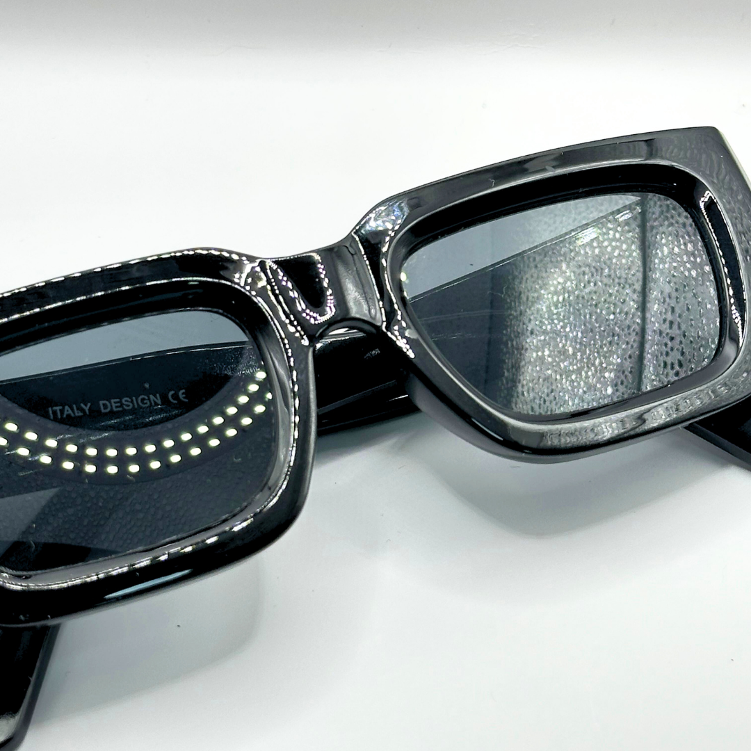 ONYX BLACK GLOSS