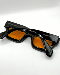 ONYX - AMBER