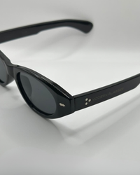 DASH BLACK