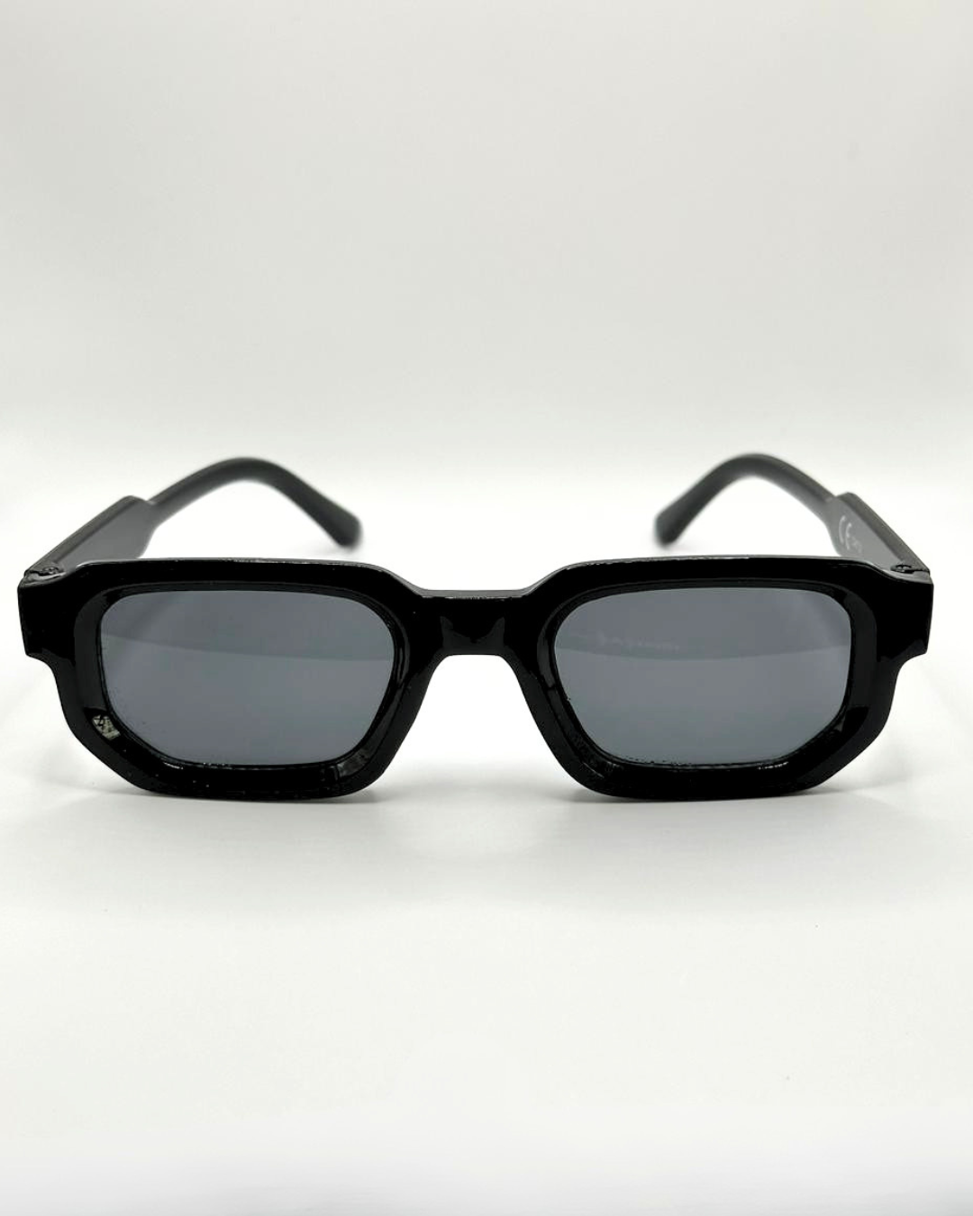 SHADOW - BLACK