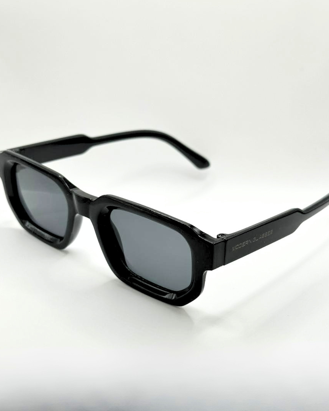 SHADOW - BLACK