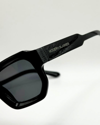 SHADOW - BLACK