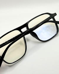 VANTA - BLACK